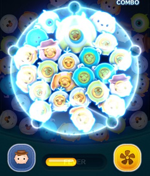 クリスマスミッキーとウッディのスキル比較